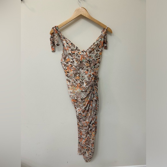 Asymmetrical Draped Pretty Little Thing floral Dress size 2 - Picture 3 of 6